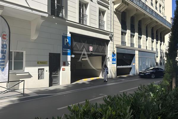 Location parking - 4 rue des fontaines Puteaux