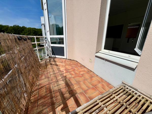 A vendre Studio lumineux proche gare