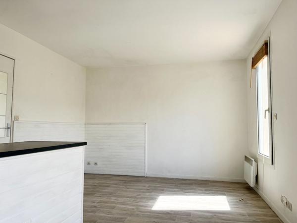 A vendre Studio lumineux proche gare