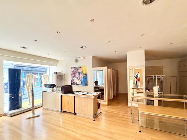 A LOUER : Local Commercial avec réserve + caves - emplacement stratégique coeur de ville Thionville