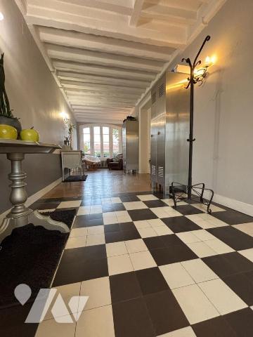 MAison ancienne 295 m²