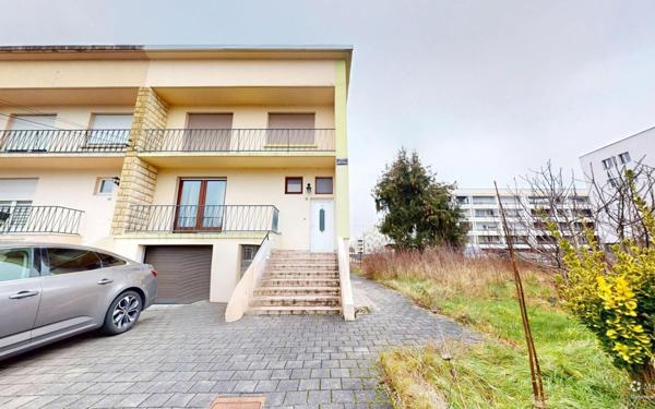 Maison à vendre    4 pièces •  Uckange