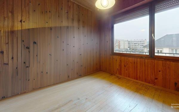 Maison à vendre    4 pièces •  Uckange