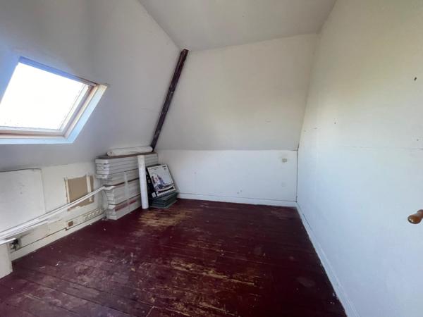 Maison à Neufchâtel-en-Bray, 76270 - 10 pièces 150m²