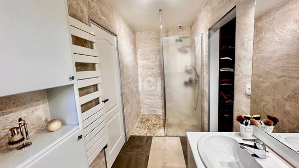 Maison Sainte Luce Sur Loire - 190 m²