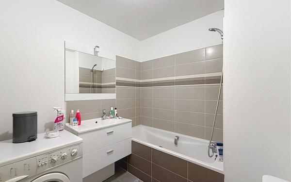 Appartement à vendre    2 pièces • 38,71 m2 La Rochelle