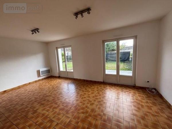 Maison à louer à Vivaise dans l'Aisne (02870), ref : 02003-L244