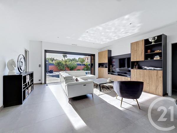 Maison à vendre  5 pièces - 119,85 m 2   GUJAN MESTRAS  - 33