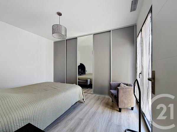 Maison à vendre  5 pièces - 119,85 m 2   GUJAN MESTRAS  - 33