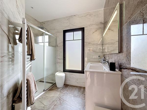Maison à vendre  5 pièces - 119,85 m 2   GUJAN MESTRAS  - 33