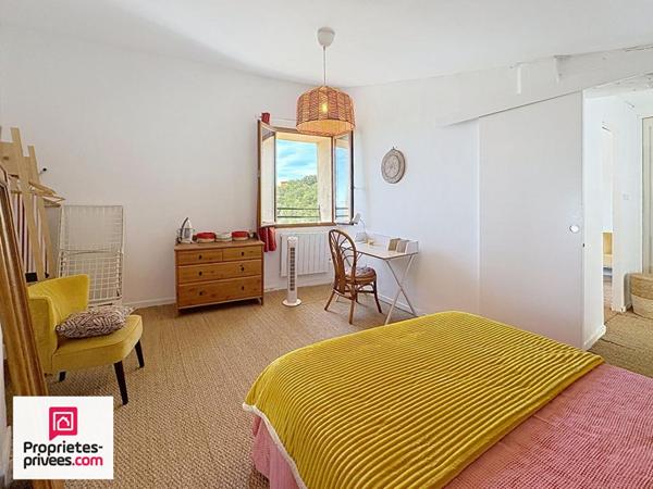 Ginasservis T3 60 m² entièrement rénové avec cave voutée