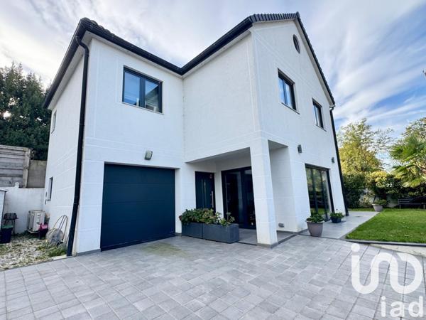 Maison à vendre 5 pièces 140 m² Ormesson-sur-Marne