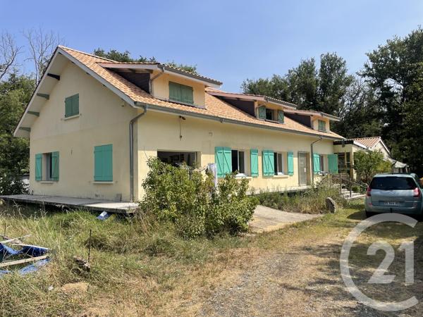 Maison à vendre  12 pièces - 329 m 2   MONTPON MENESTEROL  - 24