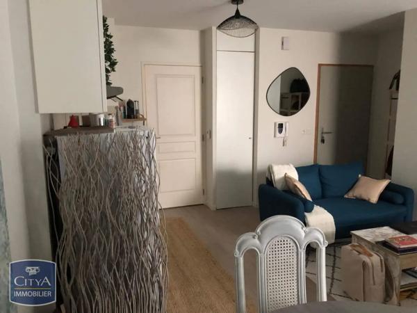 Appartement à louer 1 pièce 35.9m² Grenoble (38000)