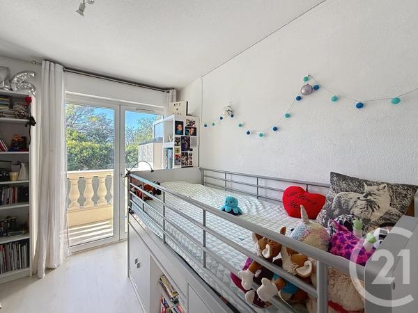 Appartement T4 à vendre  4 pièces - 76,21 m2 FREJUS - 83