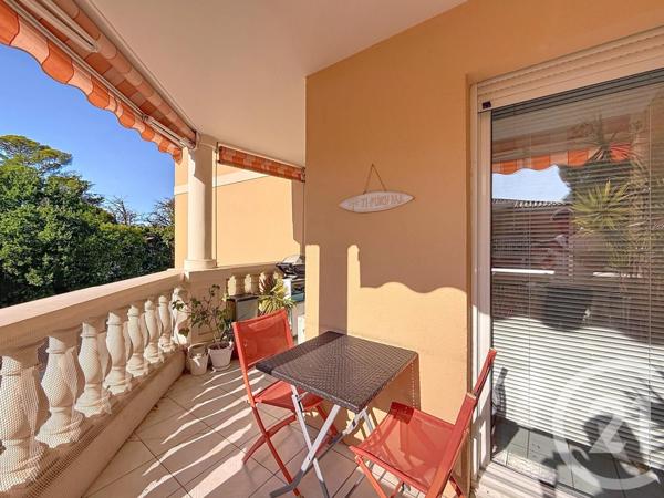 Appartement T4 à vendre  4 pièces - 76,21 m2 FREJUS - 83
