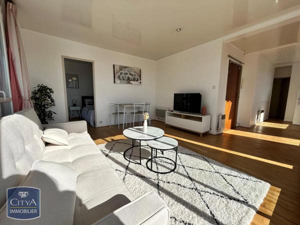 Appartement à louer 2 pièces 47.86m²