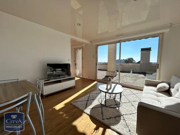 Appartement à louer 2 pièces 47.86m²