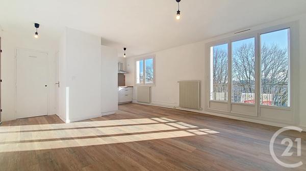 Appartement à vendre  3 pièces - 66 m2 LA RICHE - 37