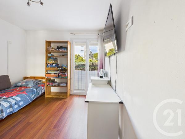 Appartement T4 à vendre  4 pièces - 76,69 m2 LA VALETTE DU VAR - 83