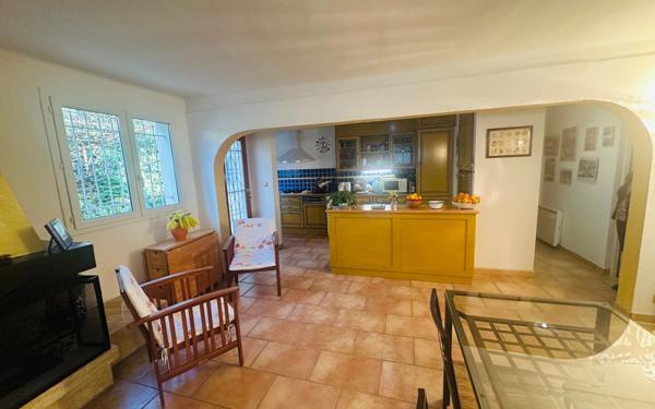 Maison à vendre    5 pièces • 120 m2 La Seyne-sur-Mer