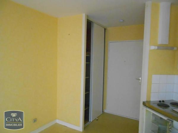 Appartement à louer 1 pièce 23.11m² Angers (49000)