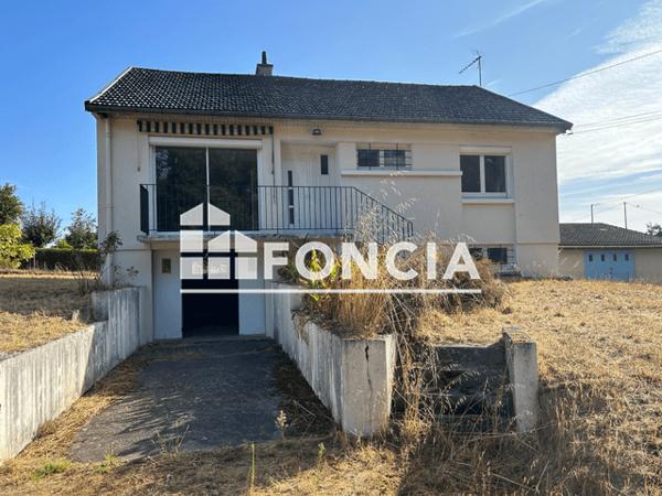Location Maison 4 pièces 94.59 m² - 94 RUE JOSEPH MERGAU Chatellerault 86100