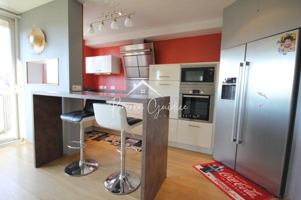 Millau (12100) APPARTEMENT TYPE 3 DE 71 M² AVEC BALCON ET PLACES DE PARKING