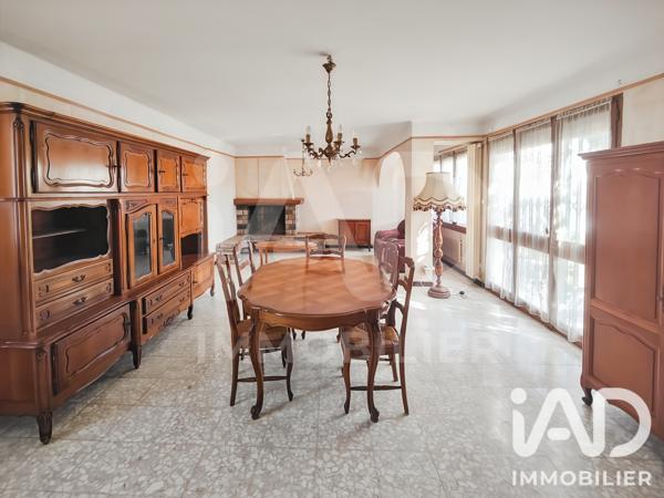 Maison à vendre 5 pièces 113 m² Nîmes