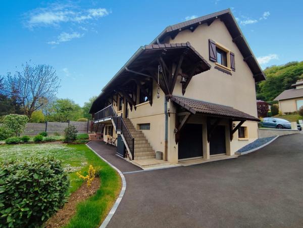 Maison familiale de 200m2 sur terrain de 8 ares