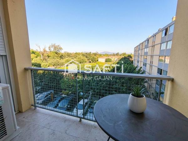 60 m² – Vue Mont Ventoux – Résidence fermée avec parc – Cave