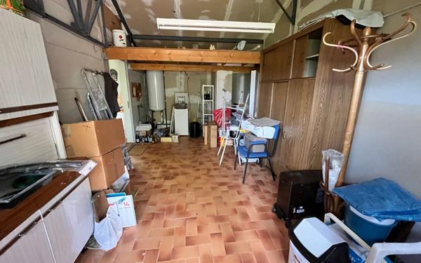 Maison à vendre    3 pièces •  Les Vans