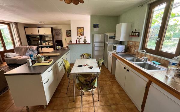 Maison à vendre    3 pièces •  Les Vans