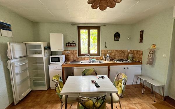 Maison à vendre    3 pièces •  Les Vans