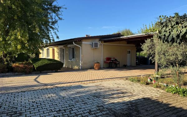 Maison à vendre    4 pièces •  Saint-Genis-Laval