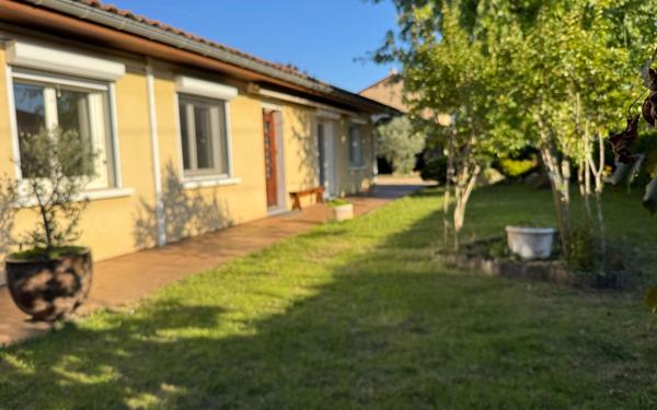 Maison à vendre    4 pièces •  Saint-Genis-Laval