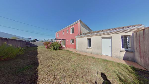 Maison Merignac 7 pièce(s) 179.98 m2
