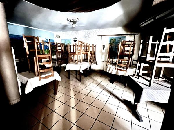 Restaurant /Pizzeria de 230m² avec logement de fonction