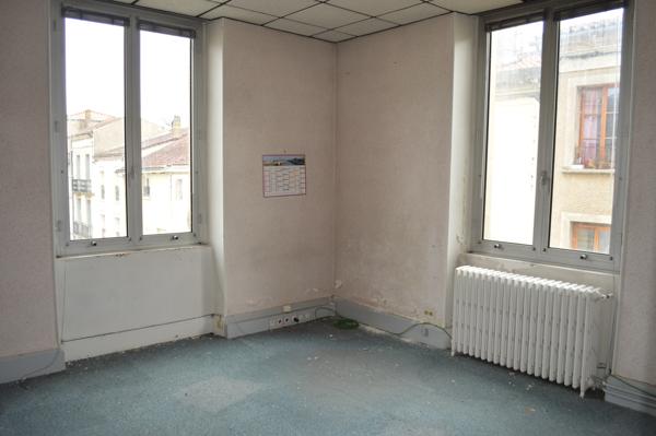Immeuble à vendre à Villeneuve-sur-Lot (47300) - Lot-et-Garonne
