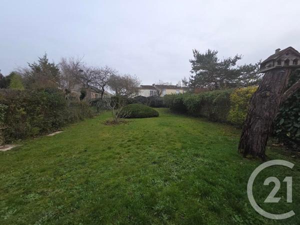 Maison à vendre  4 pièces - 121 m2 ST PIERRE LES NEMOURS - 77