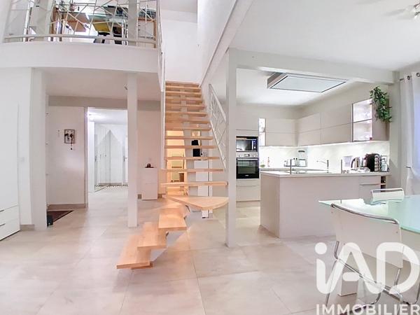 Maison à vendre 4 pièces 155 m² Arthaz-Pont-Notre-Dame