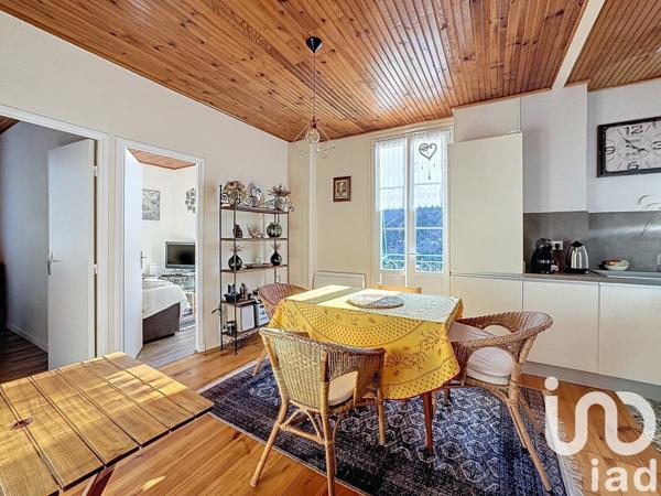 Appartement 3 pièces de 41 m² à Saint-Martin-Vésubie (06450)