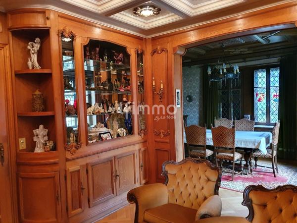 Maison de maître à rénover avec garages à Thann (68800)