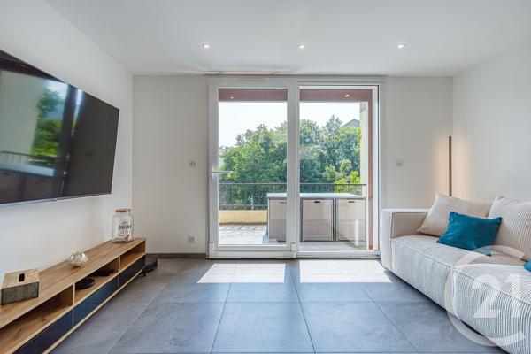 Appartement T3 à vendre  3 pièces - 63,24 m 2   ENTRELACS  - 73