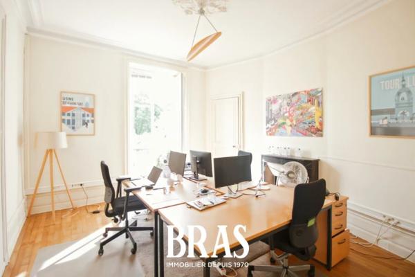 Bureau - 76m² - Nantes