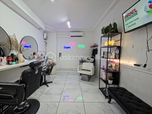 Local d'activités de 11 m²