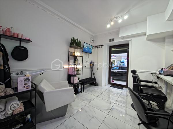 Local d'activités de 11 m²