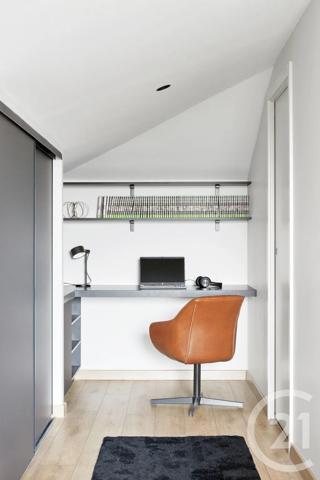 Appartement T5 à vendre  5 pièces - 174 m 2   GAP  - 05