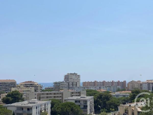Appartement T2 à vendre  2 pièces - 30,66 m 2   ST RAPHAEL  - 83