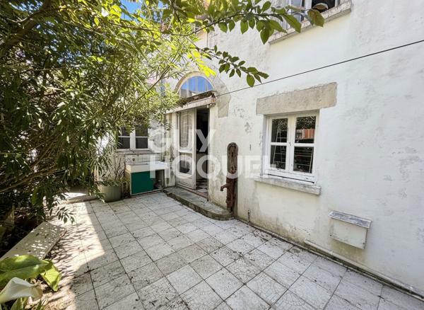 Maison de caractère à rénover, beau potentiel au coeur d'Ars-en-Ré